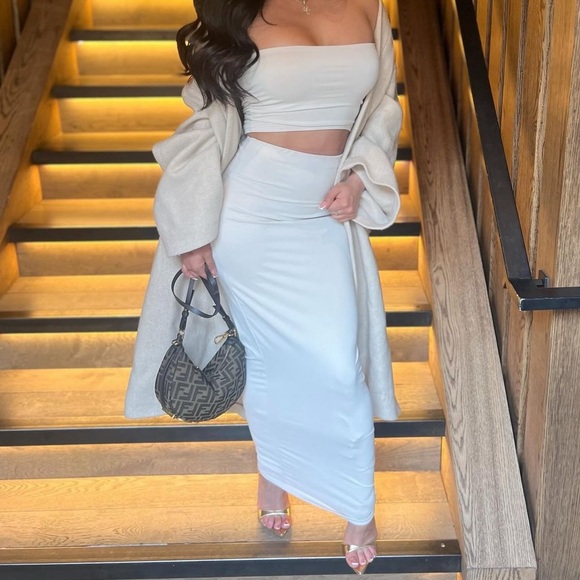 Beige 2-Piece Skirt Set - Picture 2 of 2